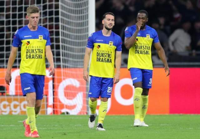 不仅是德尼 不仅是德尼