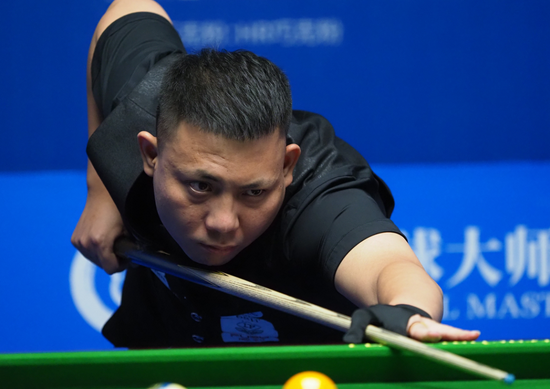 球队在攻防 球队在攻防