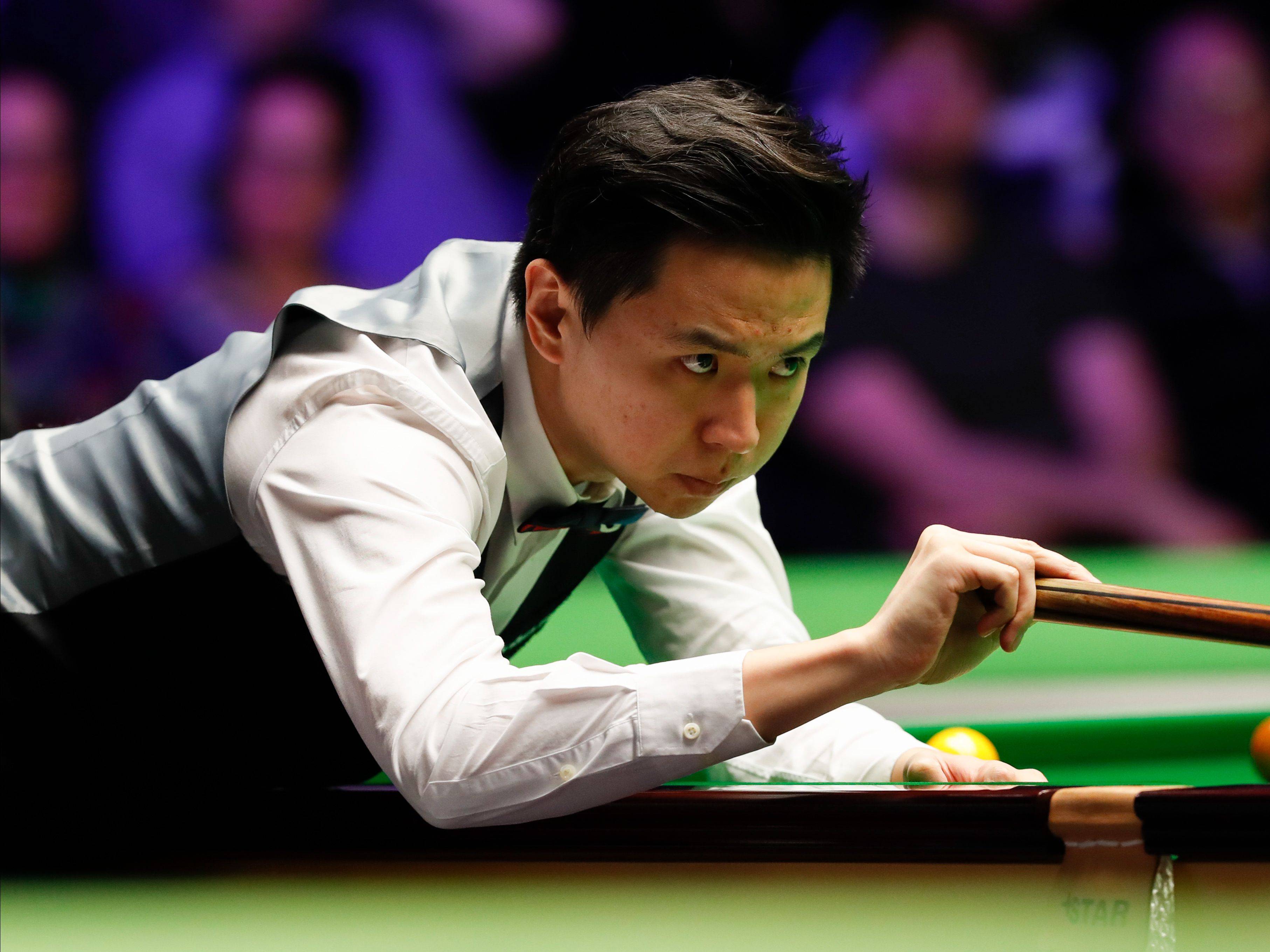 表现稳健 表现稳健