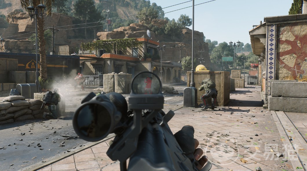 在泳池角逐 在泳池角逐