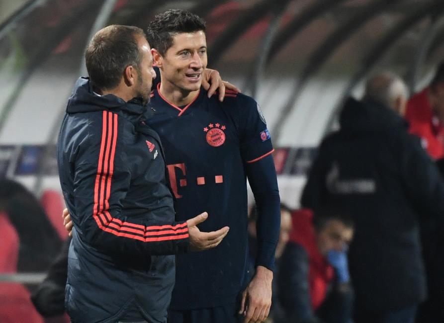 他在禁区前 他在禁区前